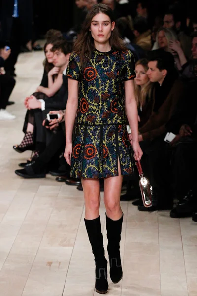 Look 54